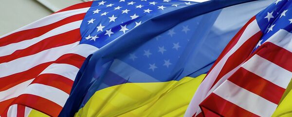 Флаги США и Украины. Архивное фото - Sputnik Кыргызстан
