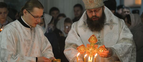 Празднование Крещение Господне в Бишкеке - Sputnik Кыргызстан