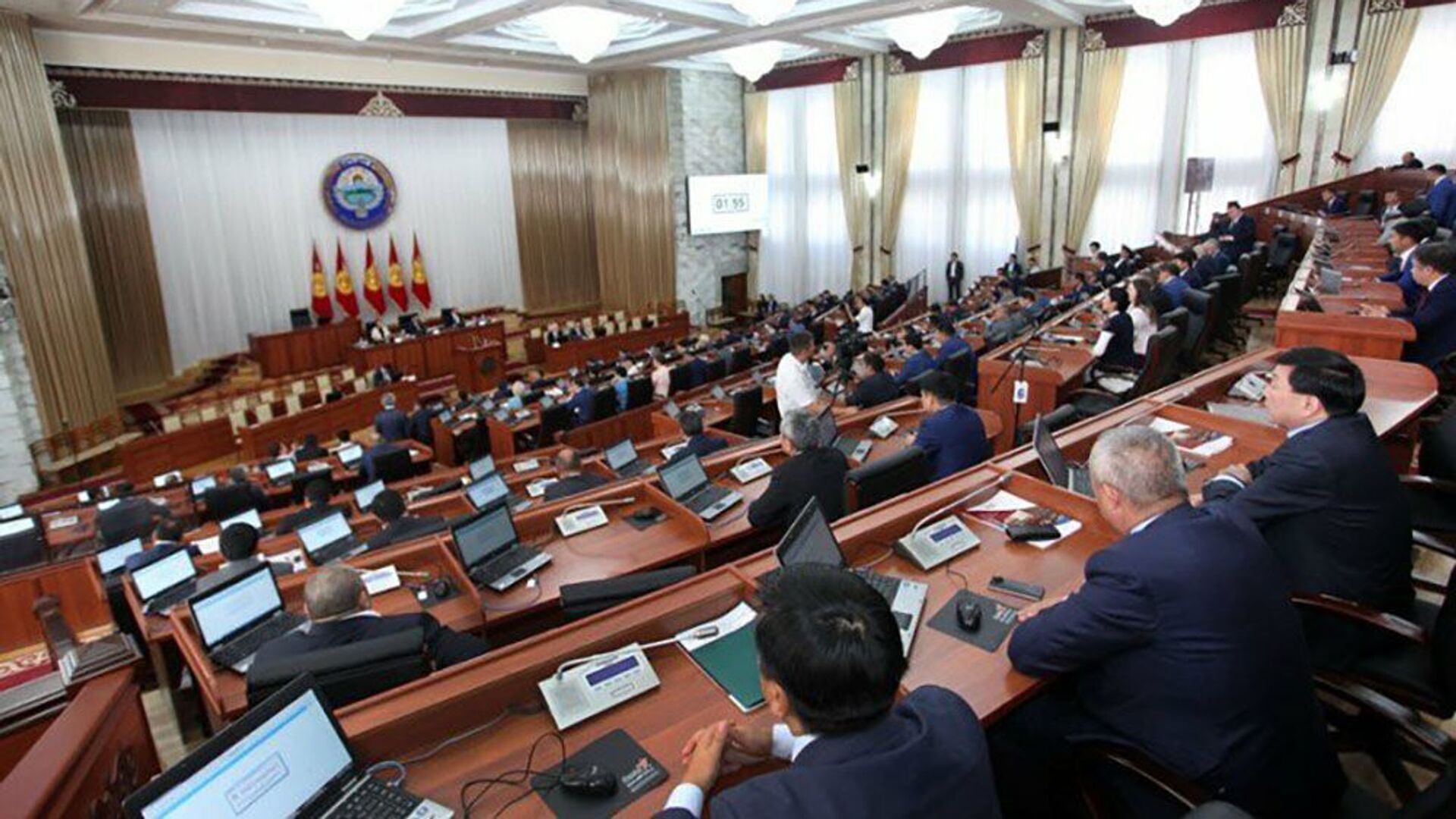 Заседание Жогорку Кенеша - Sputnik Кыргызстан, 1920, 08.04.2021