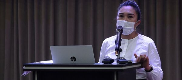 Жетер чегине жетти! Маркум депутаттын кызы ыйлап баяндама жасады. Видео - Sputnik Кыргызстан