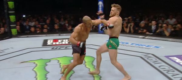 Все нокауты Конора Макрегора в UFC — видео. Скоро он выйдет в октагон - Sputnik Кыргызстан