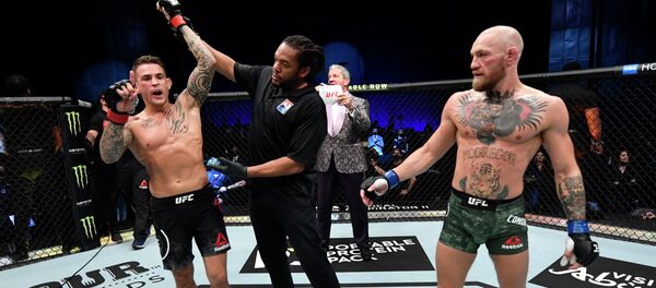 Экс-чемпион UFC в двух дивизионах Конор Макгрегор и его соперник Дастин Порье - Sputnik Кыргызстан