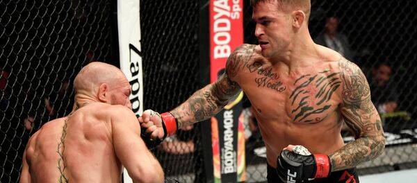 Дастин Порье против Конора МакГрегора во время турнира UFC 257 - Sputnik Кыргызстан