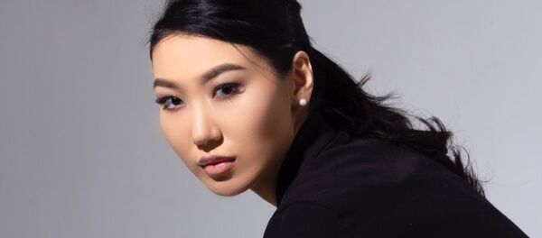 Модель Саадат Асылбекова - Sputnik Кыргызстан