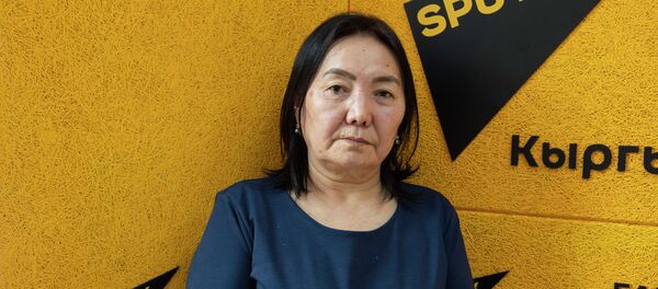 Заведующая отделением пульмонологии Городской клинической больницы №6 Токтобубу Доолотова - Sputnik Кыргызстан