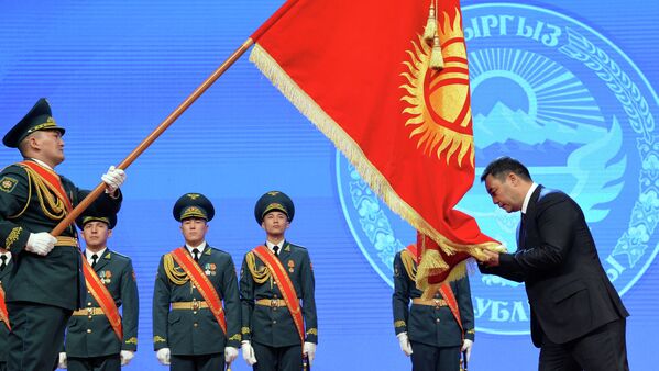 32 жылда Кыргызстанда беш президент, ондогон өкмөт башчы алмашты - Sputnik Кыргызстан