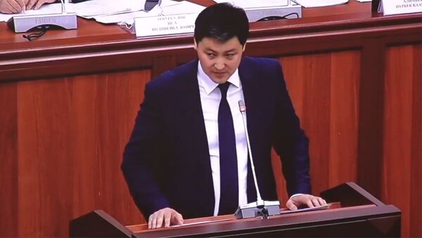 Парламентте өкмөттүн жаңы курамы каралып жатат. Түз эфир - Sputnik Кыргызстан