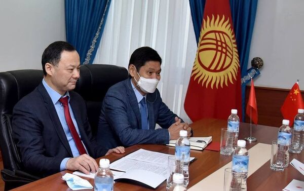Кытай эл республикасынын өкмөтү Кыргызстанга коронавируска каршы вакцина алып берет - Sputnik Кыргызстан