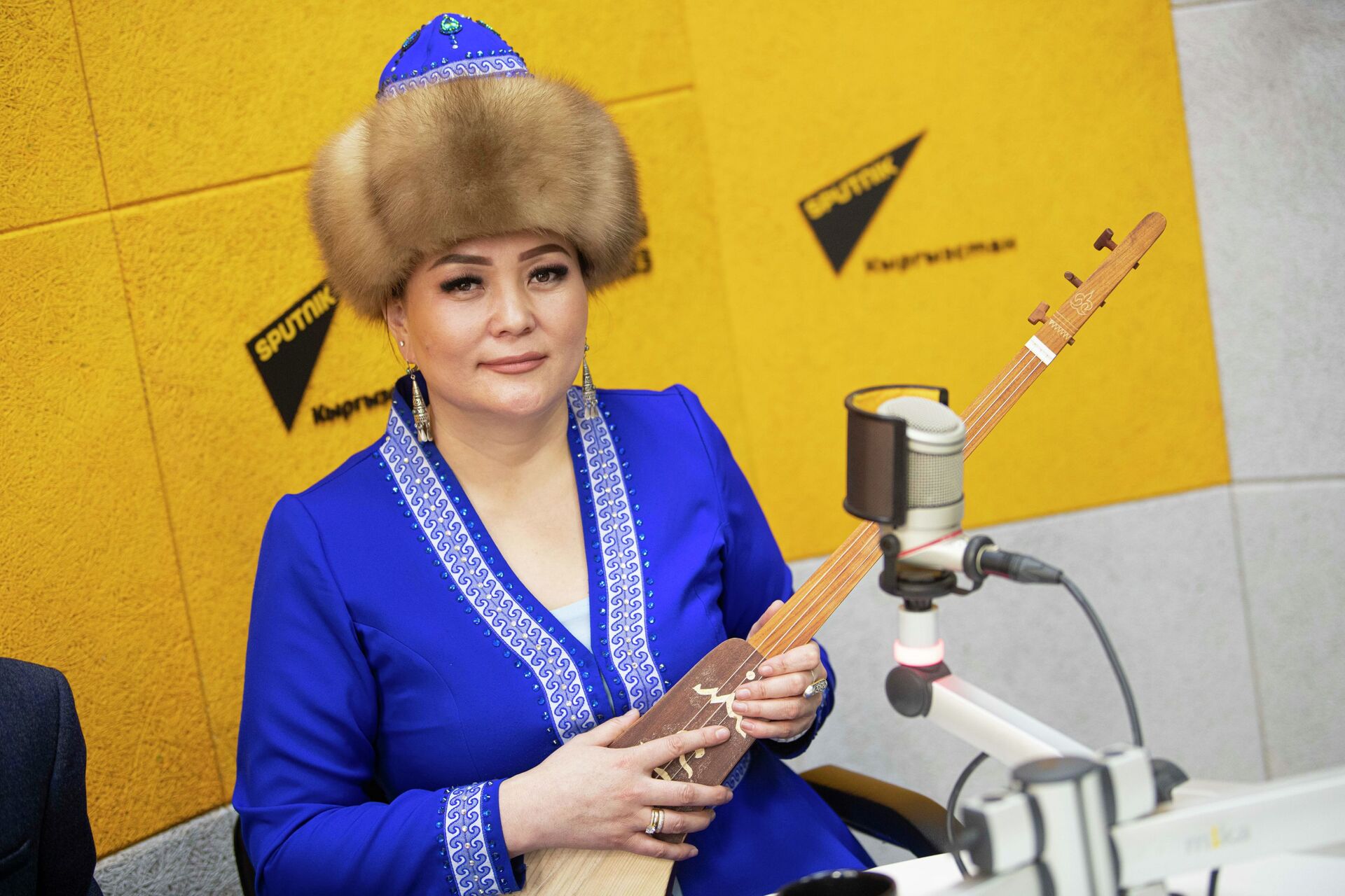 Кыргызская певица Кенже Кобокова - Sputnik Кыргызстан, 1920, 16.12.2021