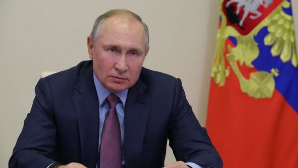 Президент РФ В. Путин провел совещание с членами правительства РФ - Sputnik Кыргызстан