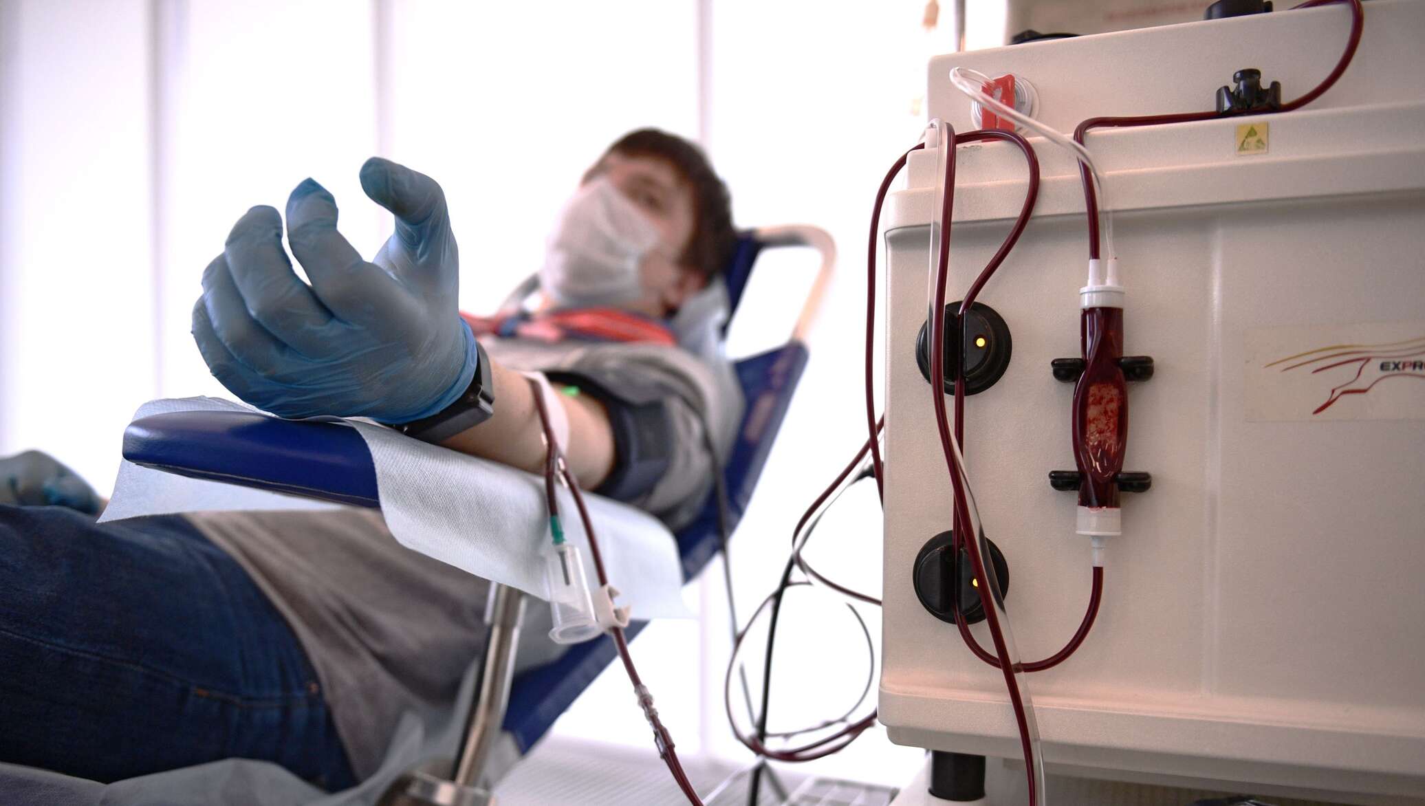 Донор крови для пострадавших. Донорство плазмы крови с антителами к Covid - 19.