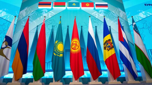 Флаги стран ЕАЭС. Архивное фото - Sputnik Кыргызстан