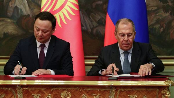 Двусторонняя встреча министров иностранных дел КР и РФ - Sputnik Кыргызстан