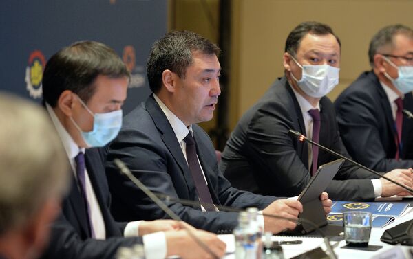 Президент Садыр Жапаров призвал казахстанских предпринимателей активнее включаться в реализацию инвестиционных проектов в Кыргызстане - Sputnik Кыргызстан