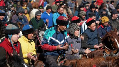 Состязание по игре аламан улак на территории поселка Дача СУ