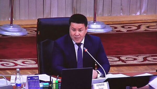 Жогорку Кеңеш референдум дайындоо боюнча мыйзамды карап жатат. Видео - Sputnik Кыргызстан