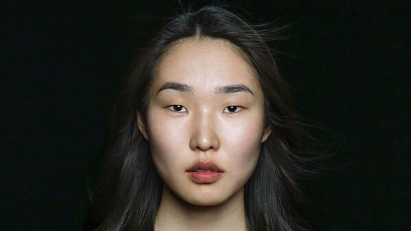 Девушка из нивхской этнической группы в проекте The Ethnic Origins of Beauty - Sputnik Кыргызстан