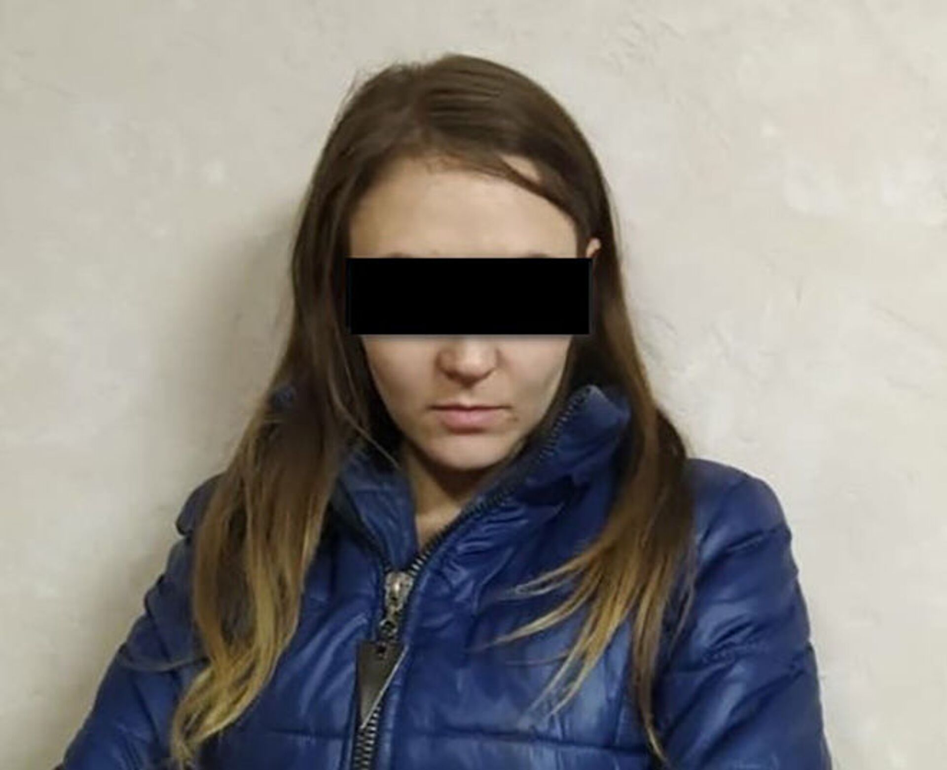 Телеграм канал криминал. Арестована россиянка за наркотики. Женщины задержанные полицией.