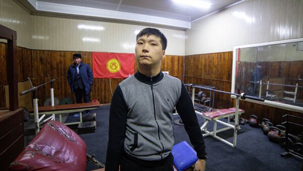 Бронзовый призер Чемпионата Азии по армреслингу Канат Абдыжапаров - Sputnik Кыргызстан