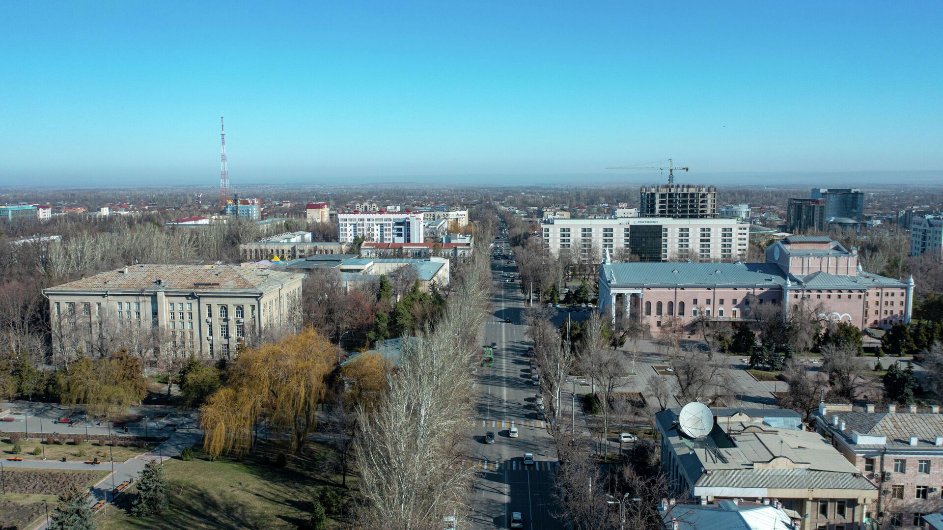 Весна в Бишкеке - Sputnik Кыргызстан, 1920, 26.03.2021