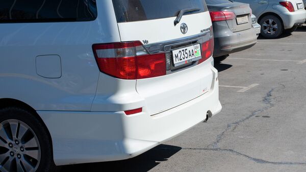 Абхазский госномер на автомобиле. Архивное фото - Sputnik Кыргызстан