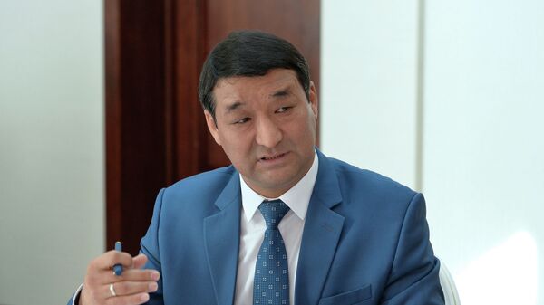 Канатбек Тургунбеков освобожден от должности директора ГАУГИ - Sputnik Кыргызстан