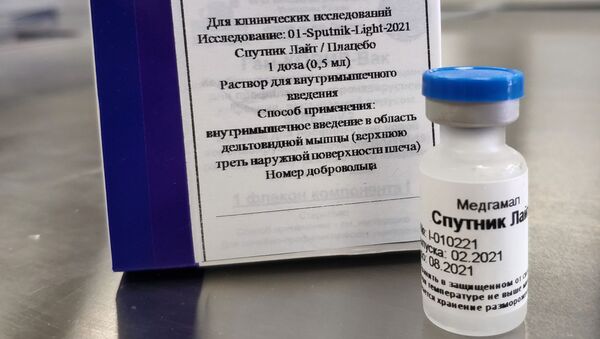 Однокомпонентная вакцина от COVID-19 Спутник Лайт. Архивное фото - Sputnik Кыргызстан