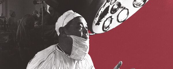 Как юноша из бедной семьи стал легендой медицины в КР — 10 фактов об Ахунбаеве - Sputnik Кыргызстан