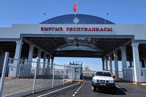 Контрольно-пропускной пункт Ак-Жол на кыргызско-казахской границе открылся после капитальной реконструкции - Sputnik Кыргызстан