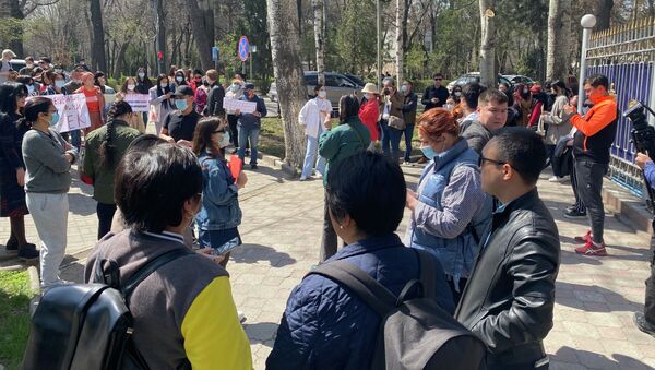 Митинг против руководства МВД в Бишкеке - Sputnik Кыргызстан