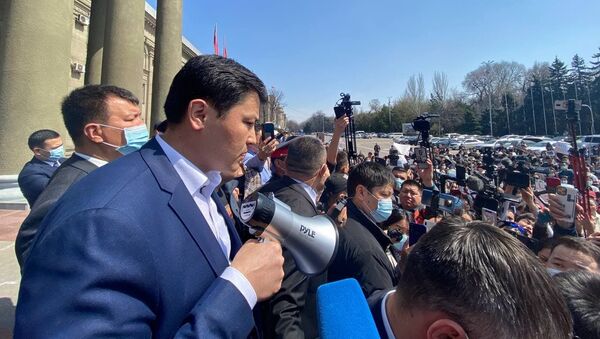 Митинг после похищения и убийства 27-летней девушки в Бишкеке - Sputnik Кыргызстан