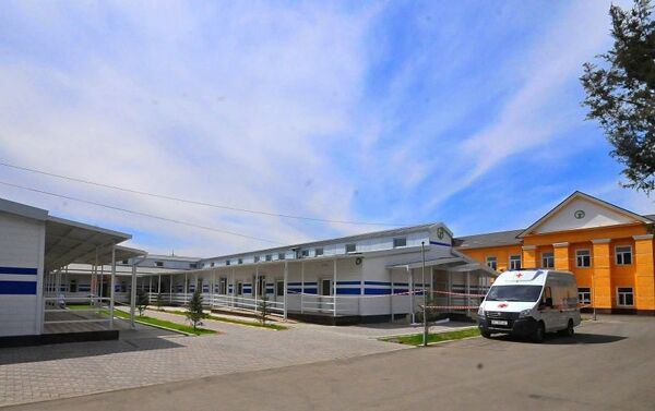 В Оше сдали в эксплуатацию здание городской детской инфекционной больницы на 100 мест - Sputnik Кыргызстан