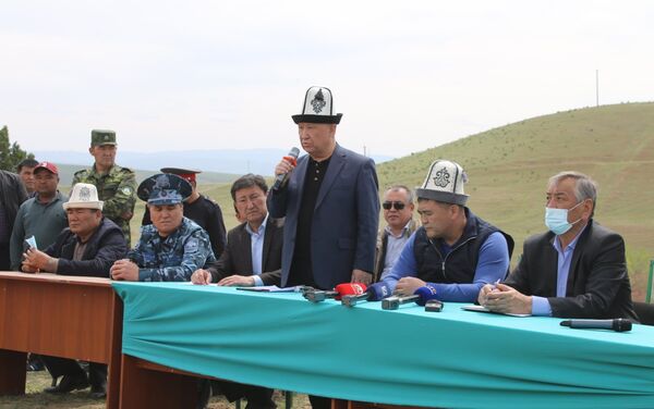Өкмөттүн маалымат кызматы УКМК төрагасы Камчыбек Ташиевдин Савай айылынын тургундары менен болгон жолугушуусунун жыйынтыгы тууралуу билдирүү таратты - Sputnik Кыргызстан
