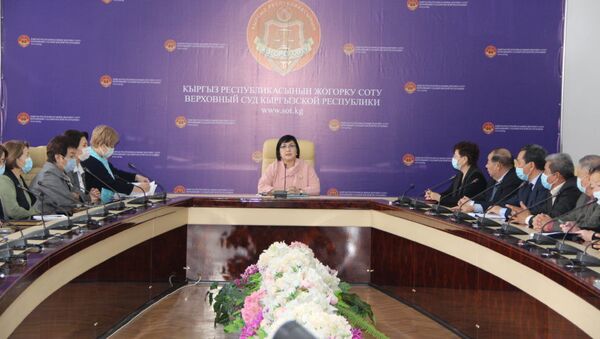 Председатель Верховного суда КР Нургуль Бакирова - Sputnik Кыргызстан