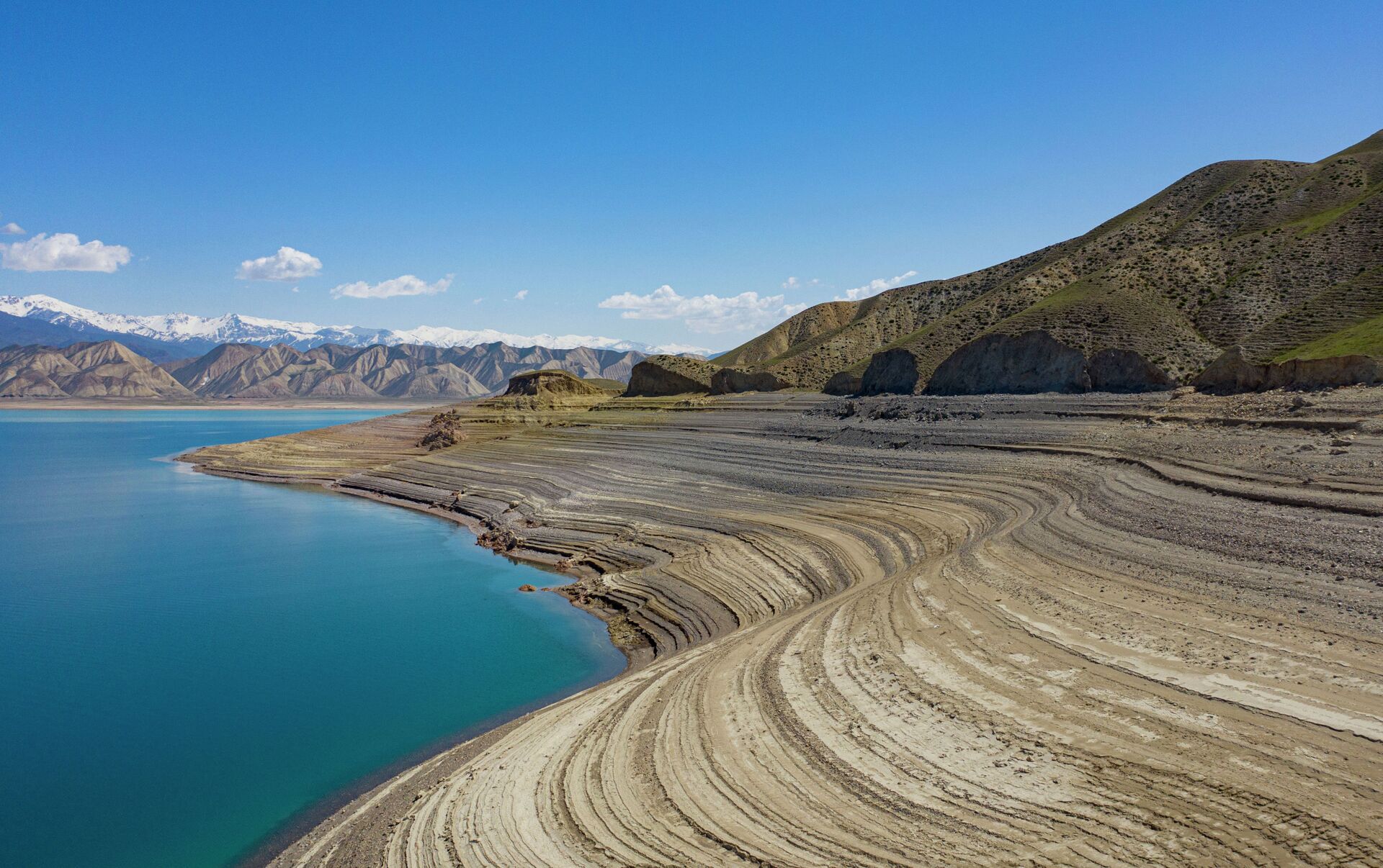Андижанское водохранилище Киргизия