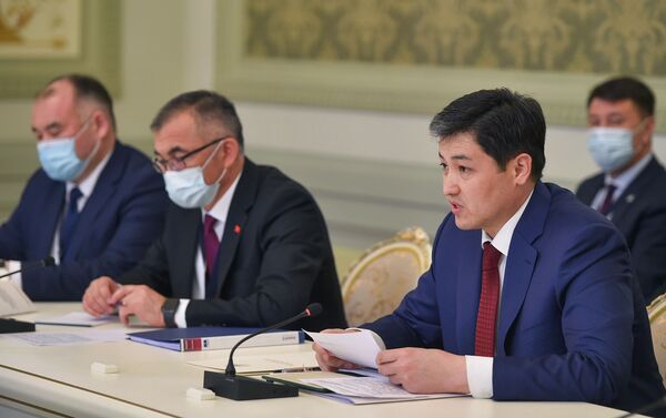Глава правительства сейчас находится с рабочим визитом в Казани (Татарстан, РФ) - Sputnik Кыргызстан