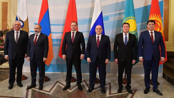 Премьер-министр РФ М. Мишустин принимает участие в заседании Евразийского межправительственного совета - Sputnik Кыргызстан