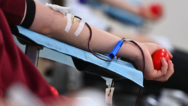 Сдача донорской крови. Архивное фото - Sputnik Кыргызстан