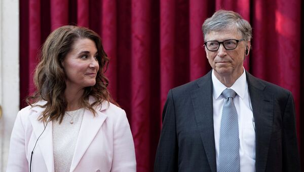  Microsoft компаниясынын негиздөөчүсү Билл Гейтс жубайы Мелинда менен. Архив - Sputnik Кыргызстан