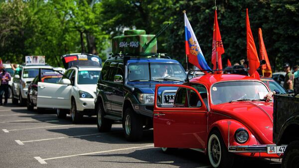 Автопробег в честь годовщины Победы в ВОВ в Бишкеке. Архивное фото - Sputnik Кыргызстан