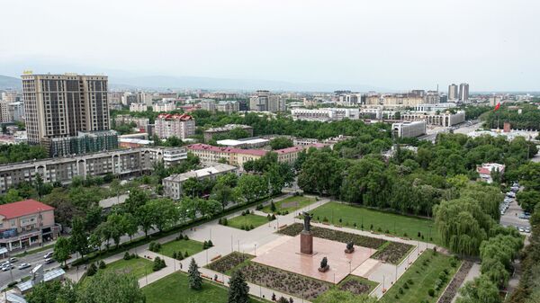 Вид с дрона на площадь Революции в центре Бишкека. Архивное фото - Sputnik Кыргызстан