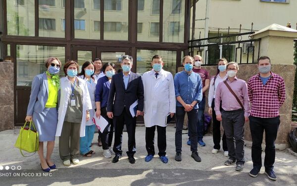Врачи из Германии помогут Кыргызстану в борьбе с эпидемией коронавируса - Sputnik Кыргызстан