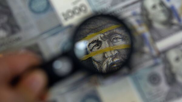 Сом жана доллар купюралар. Иллюстративдик сүрөт - Sputnik Кыргызстан