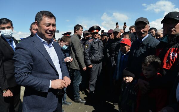 Он с удовлетворением отметил вклад предприятия в обеспечение продовольственной безопасности региона, а в перспективе и всей страны. - Sputnik Кыргызстан