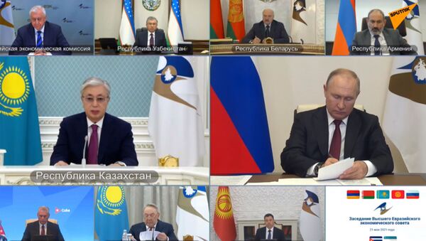 Саммит лидеров стран ЕАЭС — запись прямого эфира - Sputnik Кыргызстан