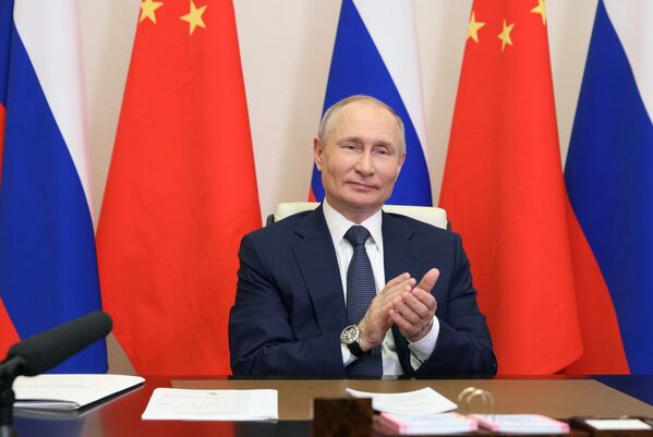 Президент РФ В. Путин принял участие в церемонии начала реализации проекта двустороннего сотрудничества в области ядерной энергетики - Sputnik Кыргызстан