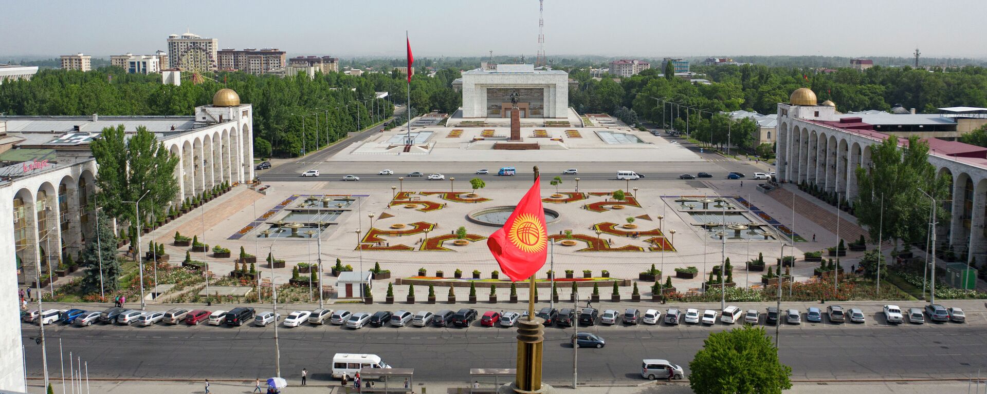Центральная площадь Ала-Тоо в Бишкеке. Архивное фото - Sputnik Кыргызстан, 1920, 29.04.2022