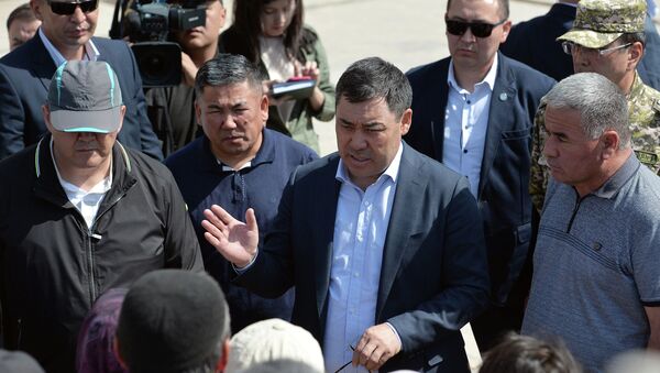 Рабочая поездка президента Садыра Жапарова в Баткенскую область - Sputnik Кыргызстан