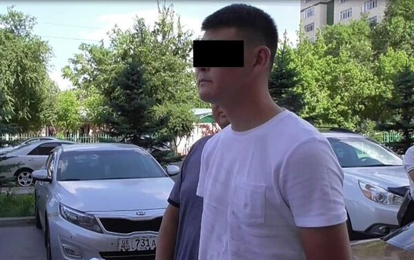 В Бишкеке задержан сотрудник полка ведомственной милиции Службы охраны МВД - Sputnik Кыргызстан