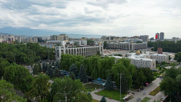 Площадь Ала-Тоо в центре Бишкека. Архивное фото - Sputnik Кыргызстан